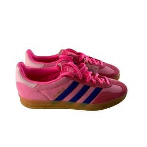 Adidas Gazelle Indoor Pink Suede Gum Sole Womens Sneakers Size 9 NEW